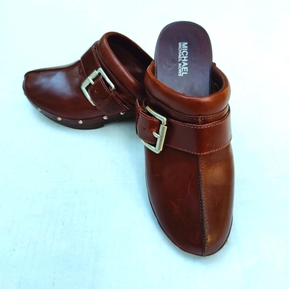 Michael Kors Brown Soft Leather Cross Strap  Buckle Women's Clogs Size 9M - Picture 6 of 8